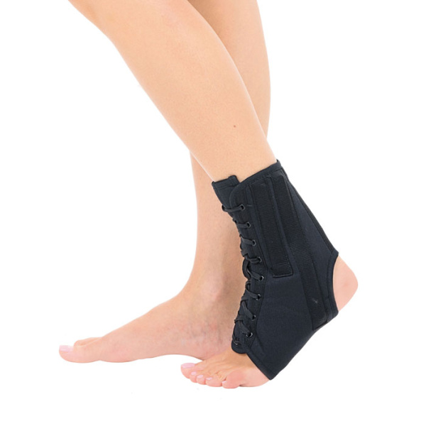 Бандаж на голеностопный сустав с пластинами и шнуровкой Т.46.28 (Т-8608/1) Trives